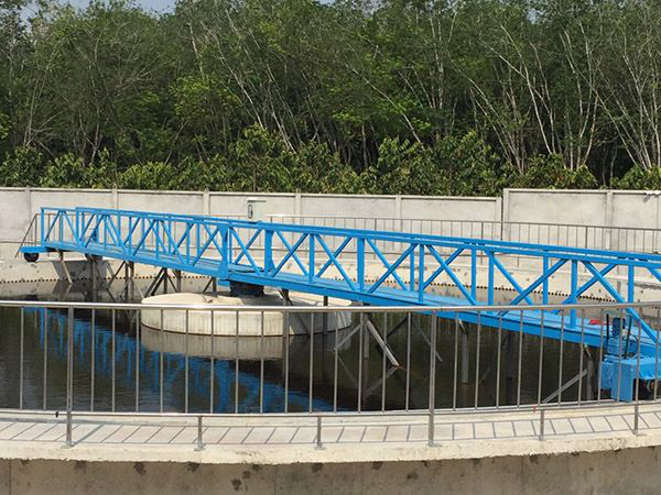 越南胡志明市安順紙有限公司刮泥機(jī)使用現(xiàn)場